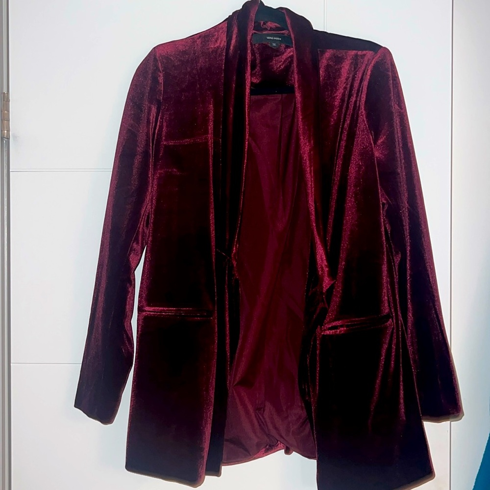 Velvet wine Color blazer